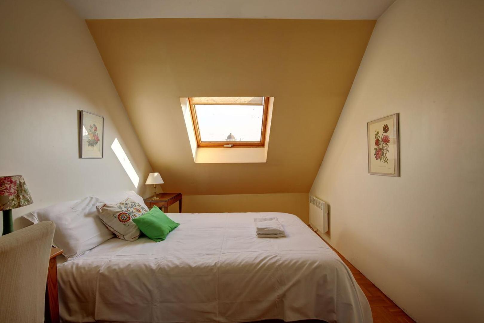 Spacious T2 Apt In City Center. Amboise Eksteriør bilde